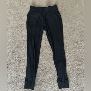 black ready to rulu lululemon joggers